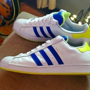 Adidas superstar